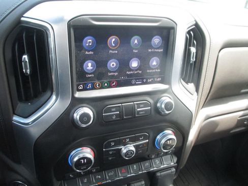 Used 2023 GMC Sierra 2500 SLT w/ SLT Premium Package AWD/4WD image 32