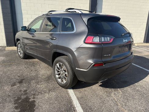 Used 2020 Jeep Cherokee Latitude Plus w/ Cold Weather Group image 2