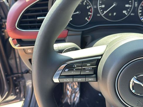 New 2026 MAZDA MAZDA3 Hatchback w/Premium Plus Pkg image 12