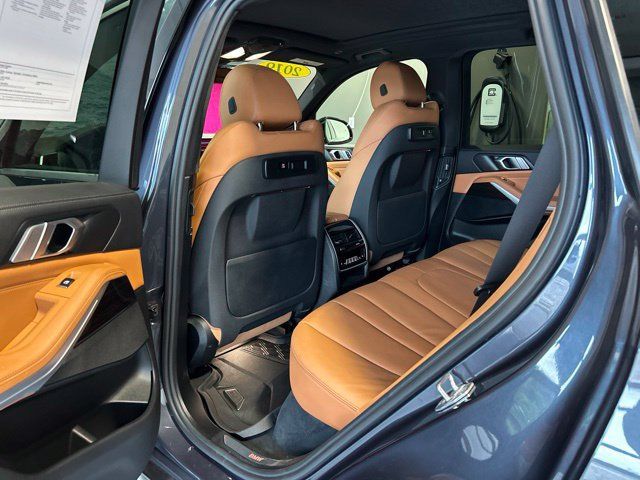 Used 2019 BMW X5 xDrive40i w/ Convenience Package AWD/4WD image 24