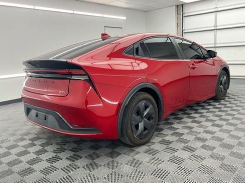 Used 2023 Toyota Prius LE image 21
