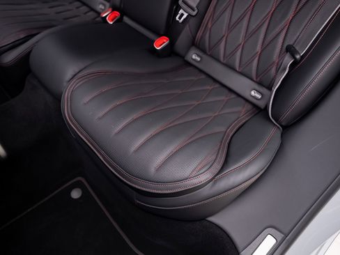 Used 2024 Mercedes-Benz S 63 AMG S image 74