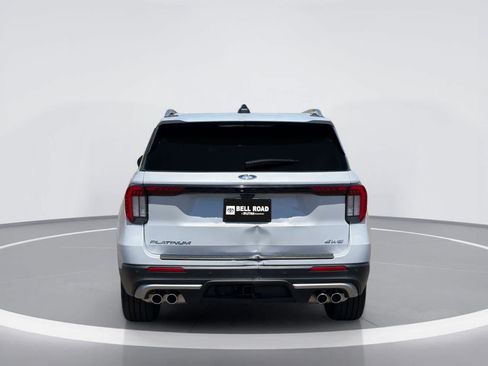 Used 2025 Ford Explorer Platinum w/ Ultimate Package AWD/4WD image 5