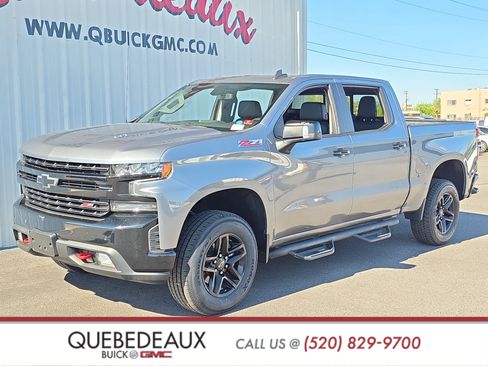 Used 2021 Chevrolet Silverado 1500 LT Trail Boss w/ Convenience Package II AWD/4WD image 3