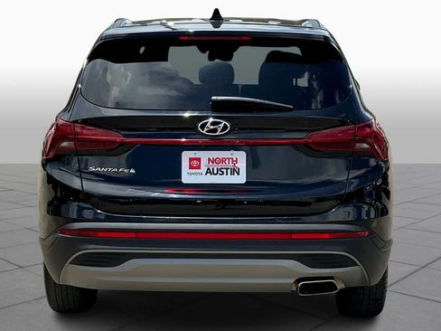 Used 2021 Hyundai Santa Fe SE FWD image 5