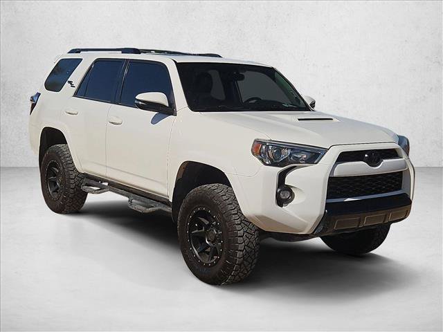 Used 2018 Toyota 4Runner TRD Off-Road Premium AWD/4WD image 3
