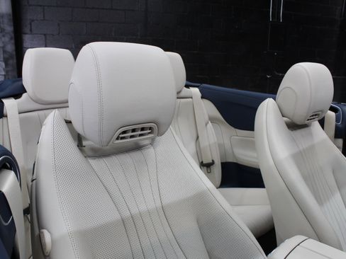 Used 2023 Mercedes-Benz E 450 Cabriolet image 42