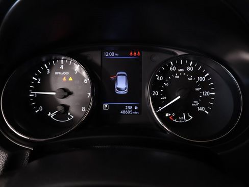 Used 2021 Nissan Rogue Sport S image 4