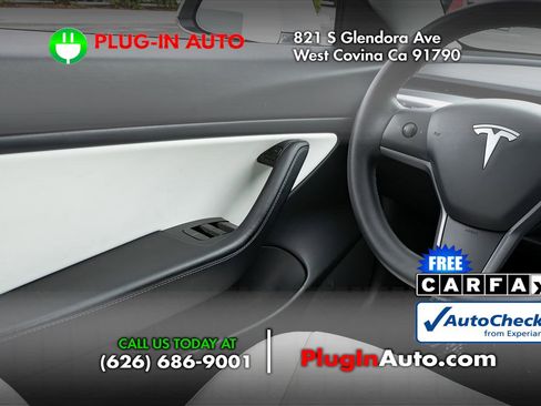 Used 2020 Tesla Model 3 Standard Range Plus RWD image 14
