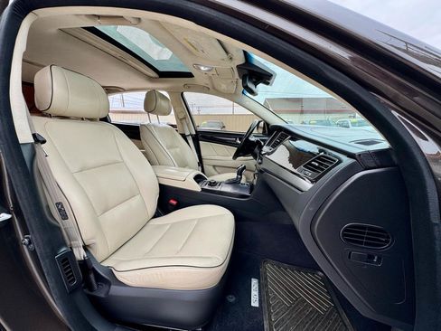 Used 2016 Hyundai Equus Signature image 58