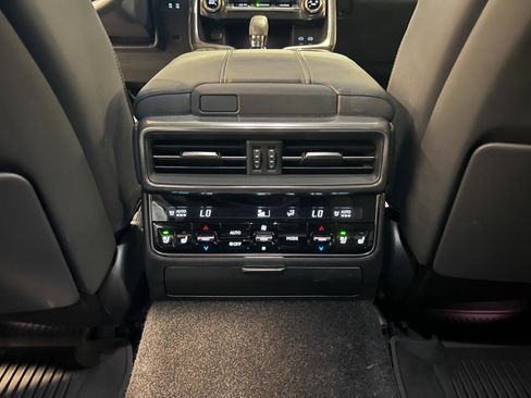 Used 2025 Lexus LX 700h Overtrail image 32