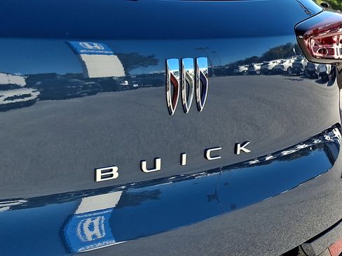 Used 2025 Buick Encore GX Sport Touring w/ Comfort Package image 31