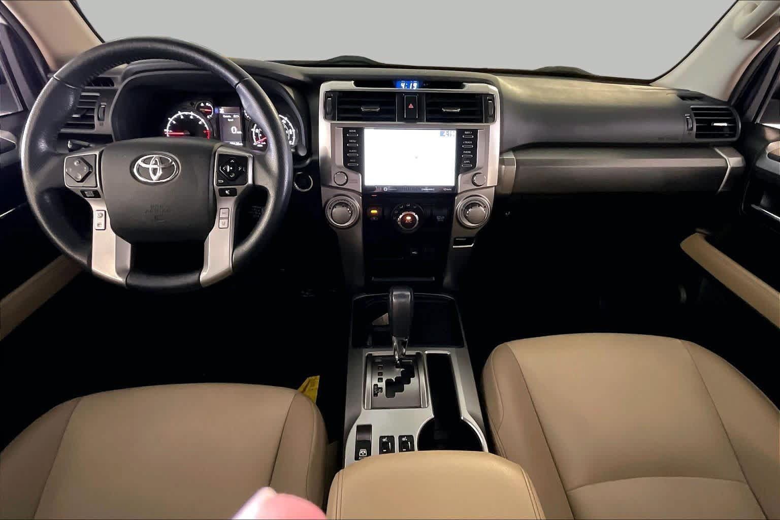 Used 2020 Toyota 4Runner SR5 Premium RWD image 13