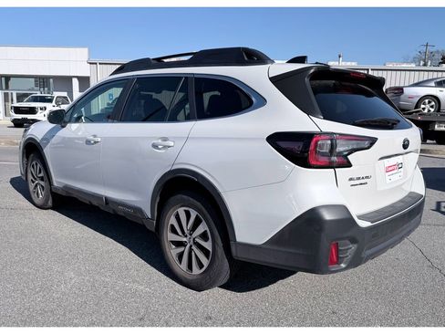 Used 2020 Subaru Outback Premium w/ Popular Package #1 image 7