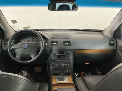 Used 2005 Volvo XC90 2.5T AWD/4WD image 21