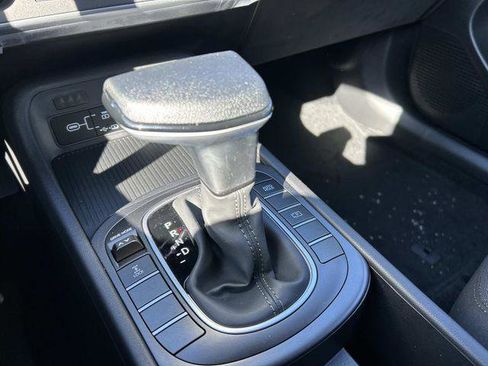 New 2026 Hyundai Kona SE image 12
