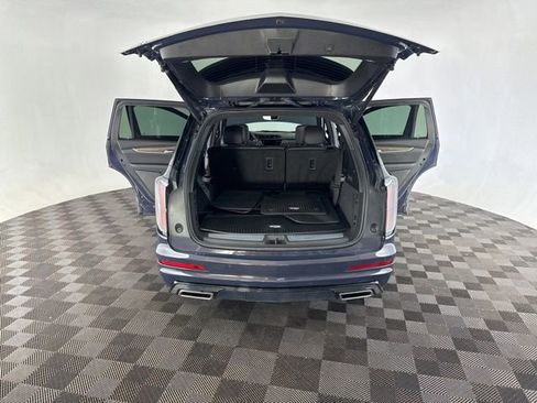 Used 2024 Cadillac XT6 Sport w/ Platinum Package AWD/4WD image 15
