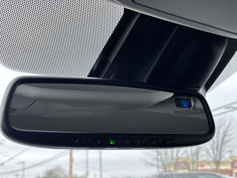 Used 2018 Toyota Tundra SR5 w/ TRD Off Road Package image 23