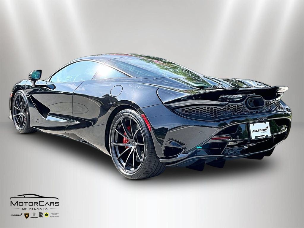 New 2027 McLaren 750S RWD image 3
