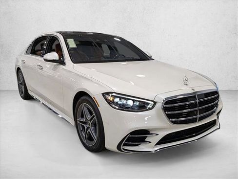 Certified 2023 Mercedes-Benz S 500 4MATIC image 3