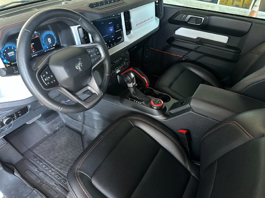 Used 2025 Ford Bronco Stroppe Edition AWD/4WD image 9