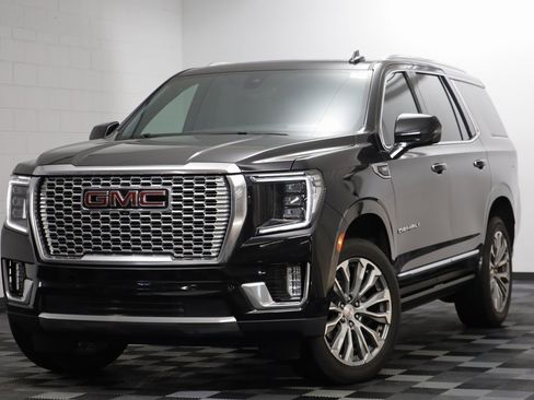 Used 2021 GMC Yukon Denali w/ Denali Premium Package image 1