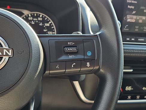 Certified 2023 Nissan Rogue SV image 20