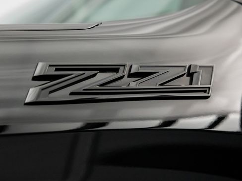 Used 2023 Chevrolet Silverado 1500 RST image 13