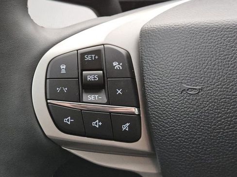 New 2026 Ford Explorer Active w/ Active Comfort Package image 18