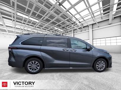 Certified 2025 Toyota Sienna XLE
