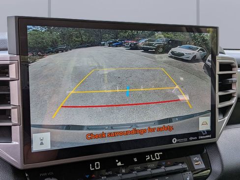 Used 2023 Toyota Tundra SR5 w/ SR5 Premium Package AWD/4WD image 19