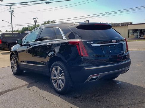 Used 2025 Cadillac XT5 Premium Luxury image 5