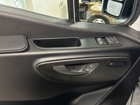 New 2025 Mercedes-Benz Sprinter 2500 image 11