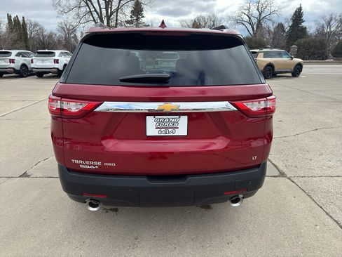 Used 2019 Chevrolet Traverse LT image 6