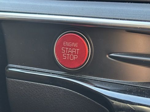 Used 2025 Kia K5 GT-Line w/ GT-Line Premium Package image 17