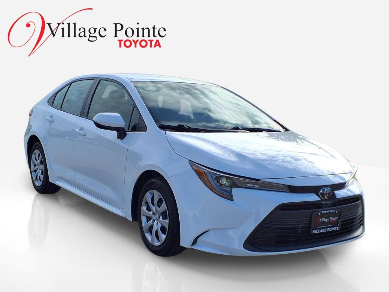 Used 2023 Toyota Corolla LE FWD image 7
