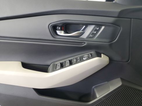 New 2025 Honda Accord EX-L image 30