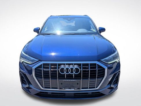 Used 2023 Audi Q3 2.0T Premium w/ Convenience Package AWD/4WD image 9