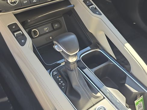 Used 2021 Kia Telluride EX w/ EX Premium Package image 27