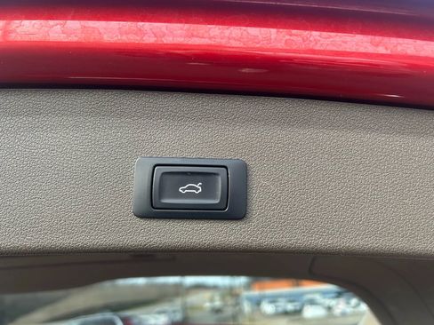 Used 2014 Audi Q5 3.0T Prestige image 37