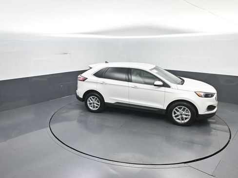 Certified 2024 Ford Edge SEL w/ Convenience Package AWD/4WD image 25