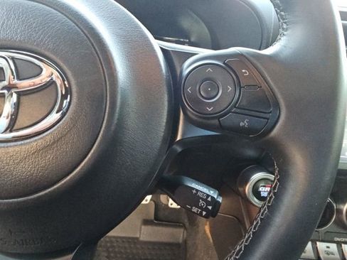 Used 2023 Toyota GR86 Premium image 31