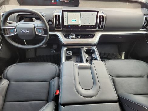 New 2026 Ford Expedition Platinum AWD/4WD image 25