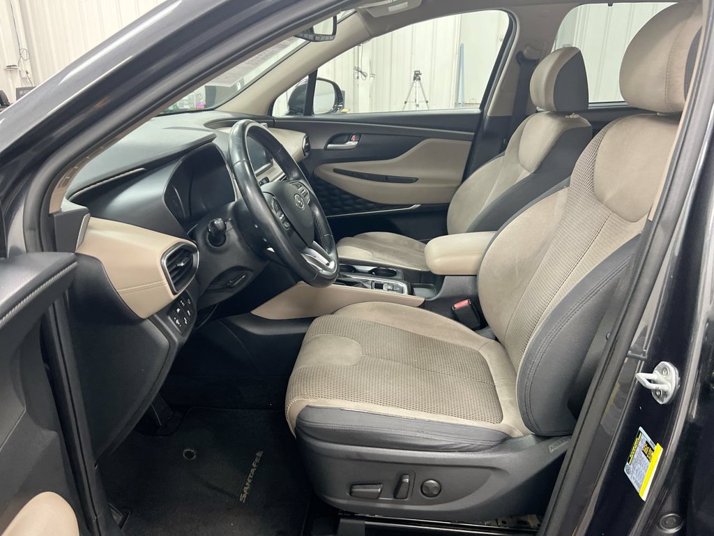 Used 2020 Hyundai Santa Fe SEL w/ Convenience Package AWD/4WD image 19