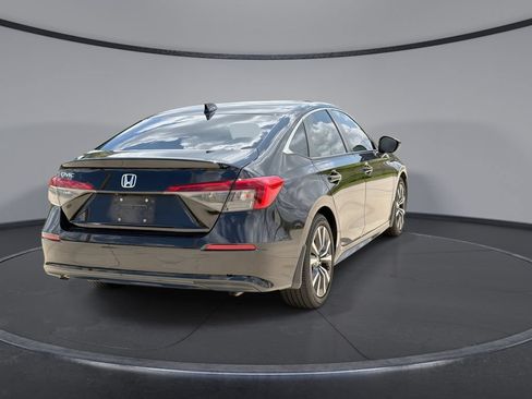 Used 2023 Honda Civic EX image 11