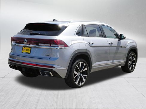 Used 2024 Volkswagen Atlas Cross Sport SEL Premium R-Line AWD/4WD image 7