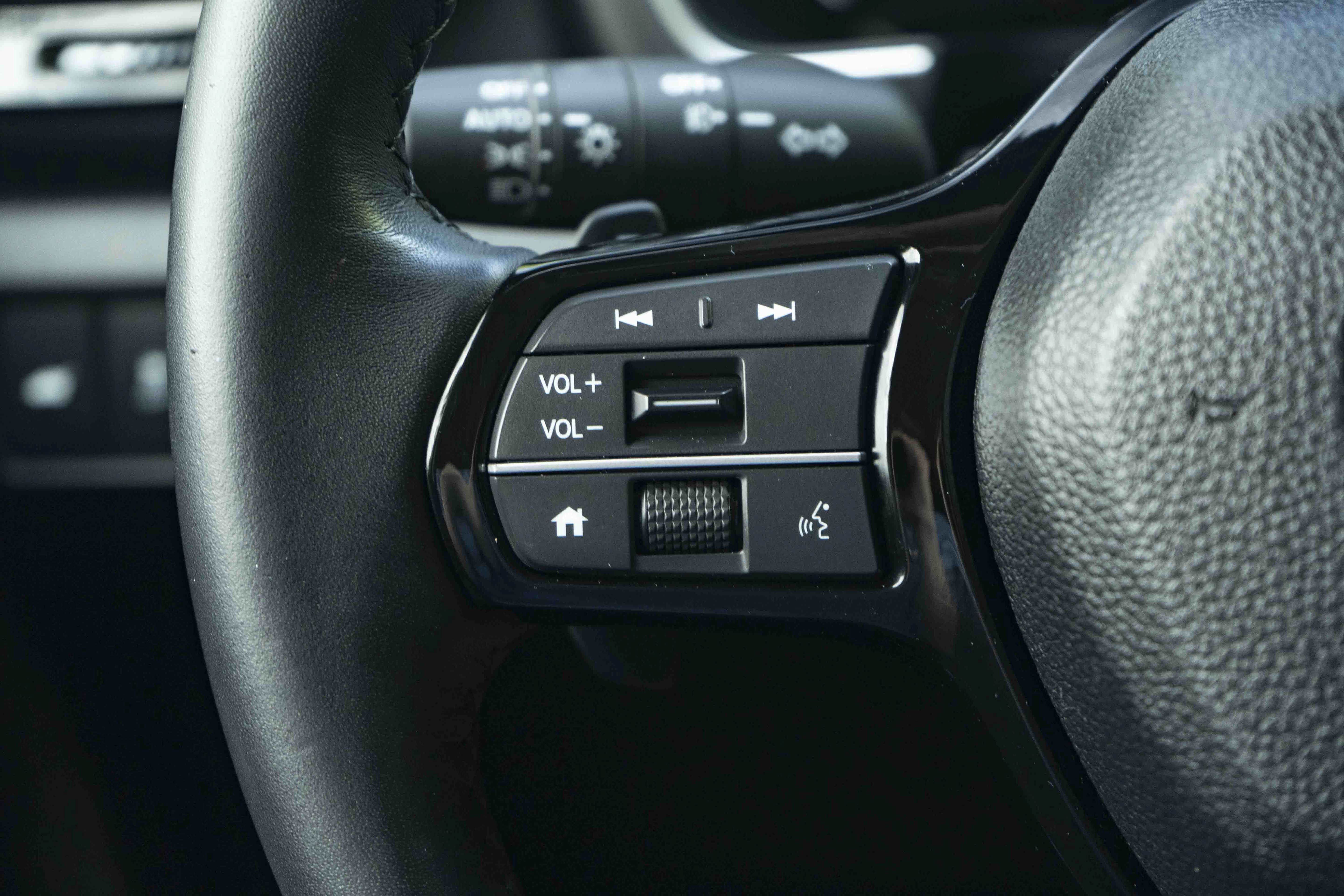 Used 2025 Honda Pilot EX-L image 21