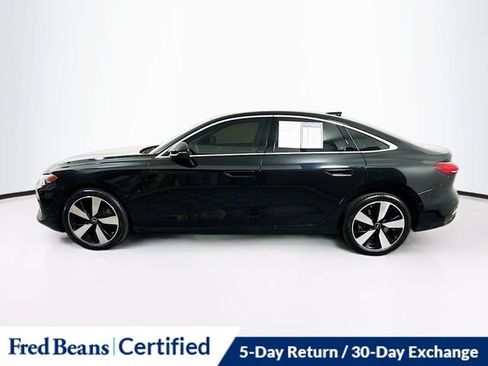 Used 2025 Audi A5 2.0T Premium Plus w/ Premium Plus AWD/4WD image 4