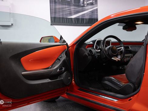 Used 2011 Chevrolet Camaro SS w/ RS Package image 10