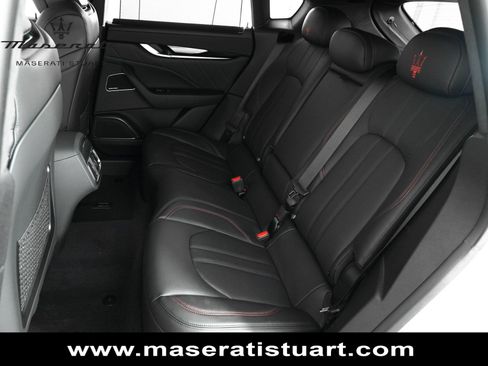 New 2024 Maserati Levante GT Ultima AWD/4WD image 26